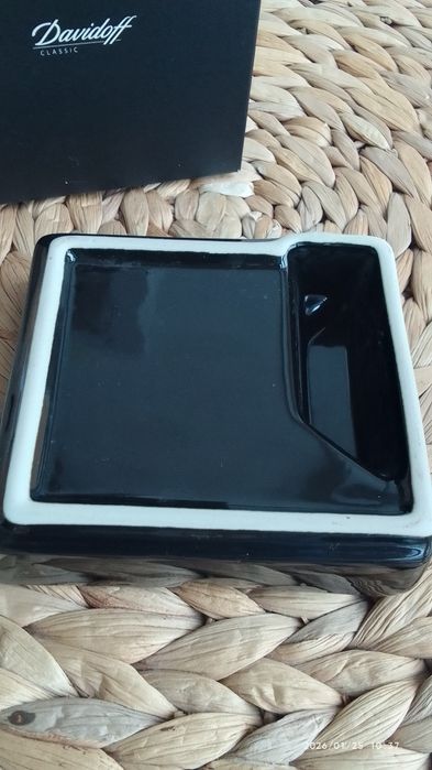 Запалка с USB Pierre Cardin/Керамичен пепелник Davidoff