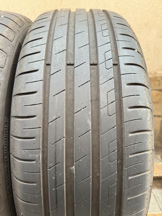Автомобилни гуми 215 55 17 Goodyear