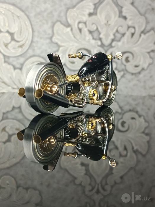 Модель Мотоцикл ручной работы
