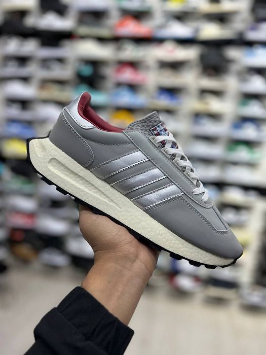 Новая Adidas boost