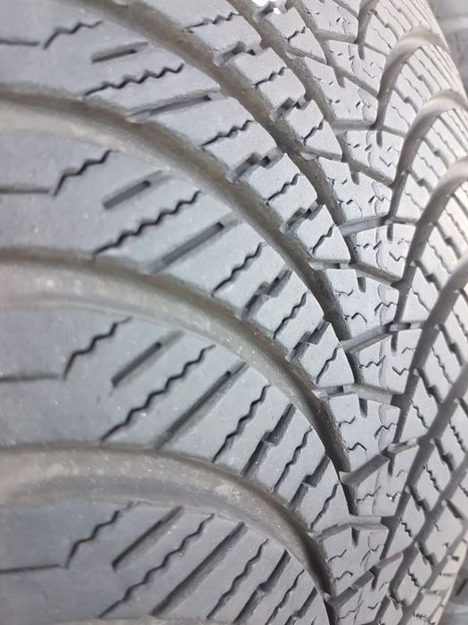 Всесезони гуми 2 броя FALKEN Euroall Season AS210 195 55 R16 дот 0420