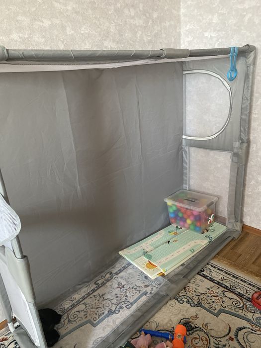 Продам манежку игровую