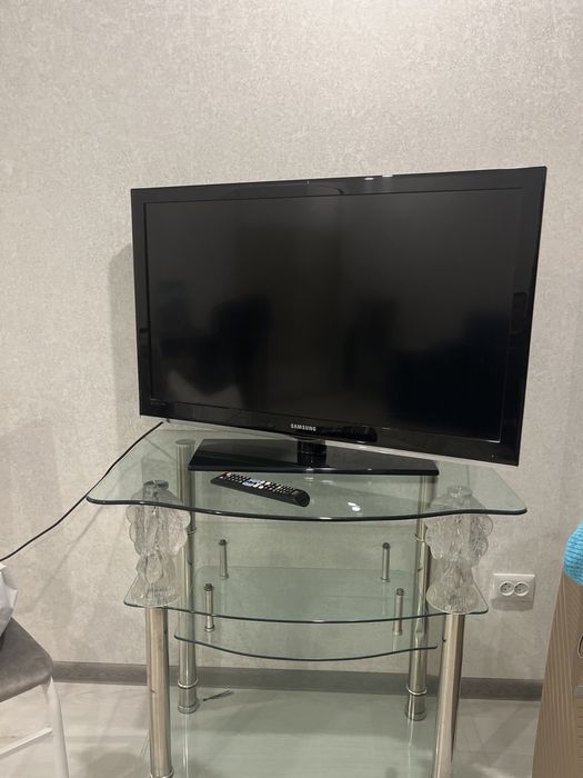 Телевизор samsung