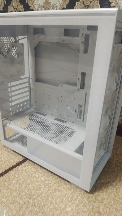 Case Cougar MX220 RGB White