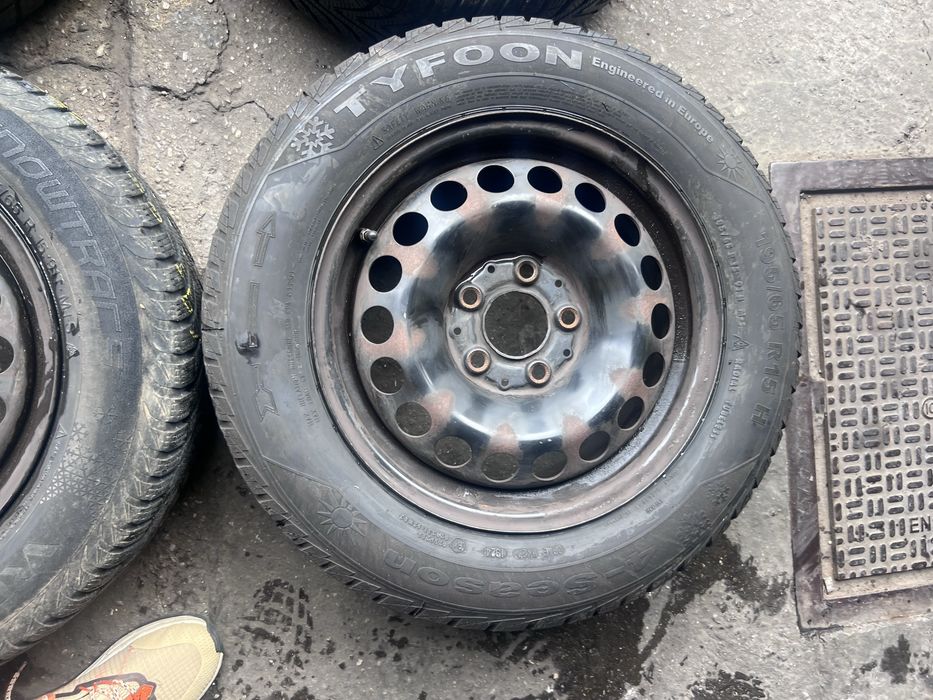 Roti skoda octavia / vw golf / 5x112 r15 - 195/65 r15 de iarna