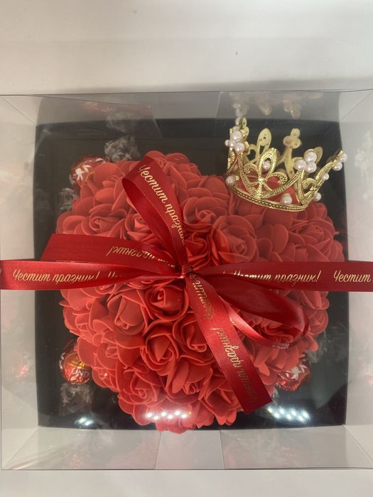 Сърце от рози в кутия