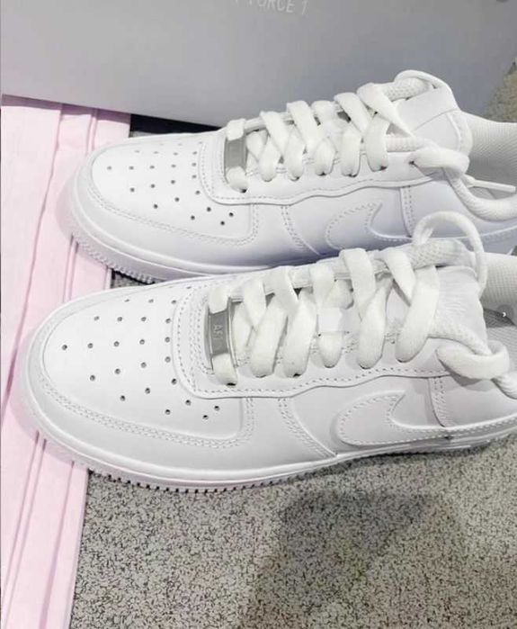 Nike Air Force 1 Low '07 Alb Mărimea 38