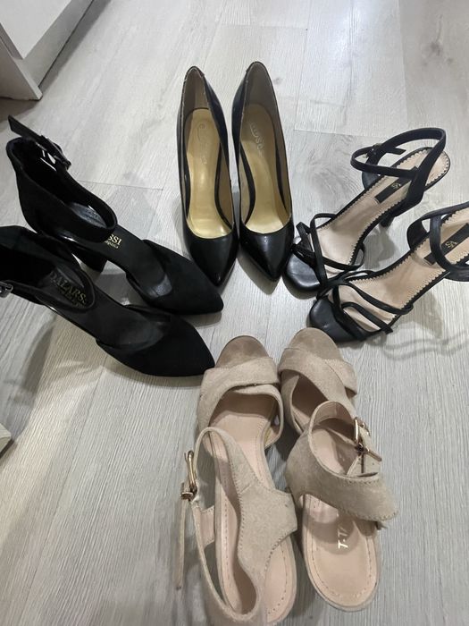 Продам туфли и босоножки 35 размера