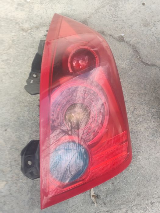 Десен стоби за nissan премиера b12 hatchback 2003 и нагоре