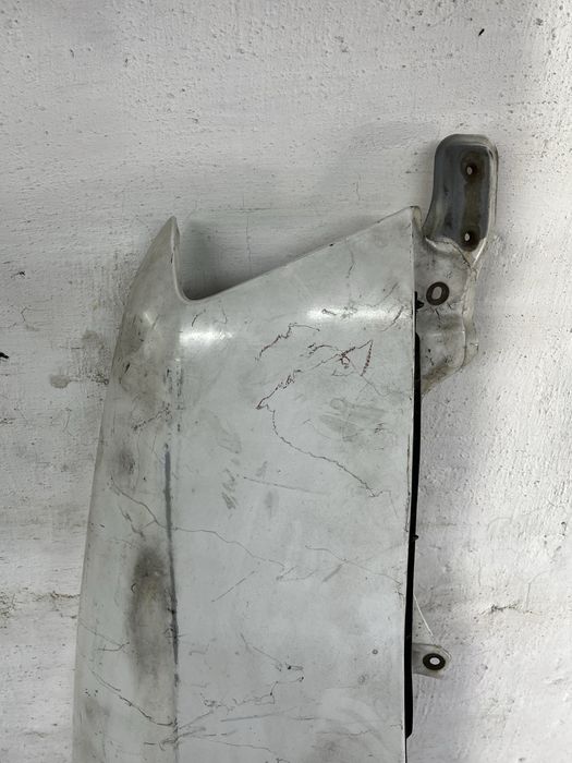 Продам переднее правое крыло camry sv41