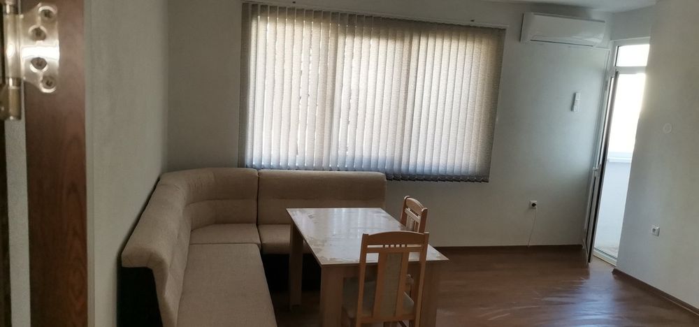 Дава се под наем Многостаен апартамент в Карлово - 888 кв.м за 255 € - Снимка #8