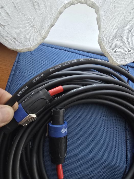 Vand cabluri audio de boxe si de  microfon