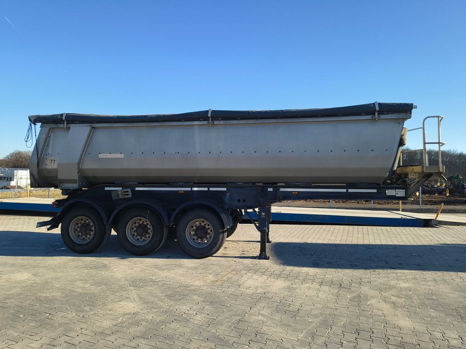 Semiremorca Schwarzmuller