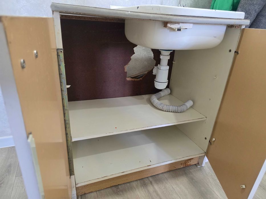 Отдам даром стол