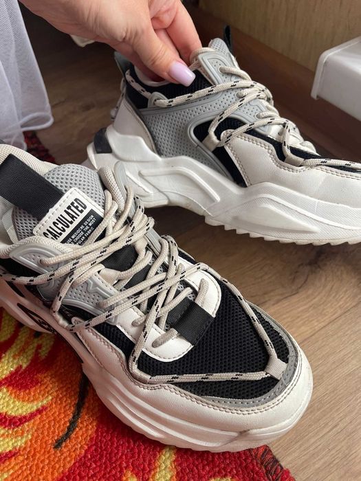 Кроссовки подростковые 38р