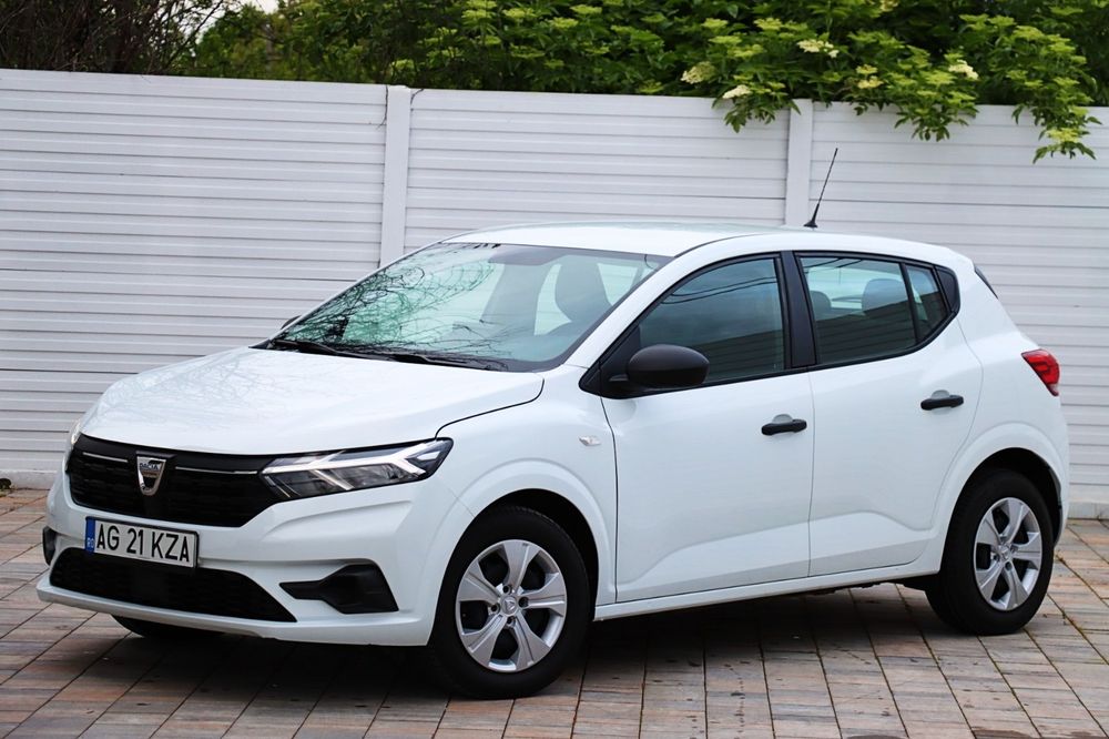 Dacia  Sandero  1.0 Sce vand/inchiriez pentru bolt uber