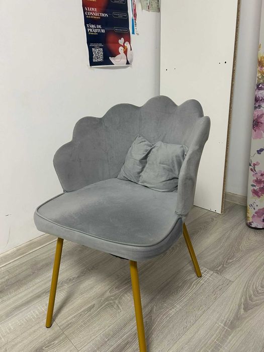 Măsuță de toaletă