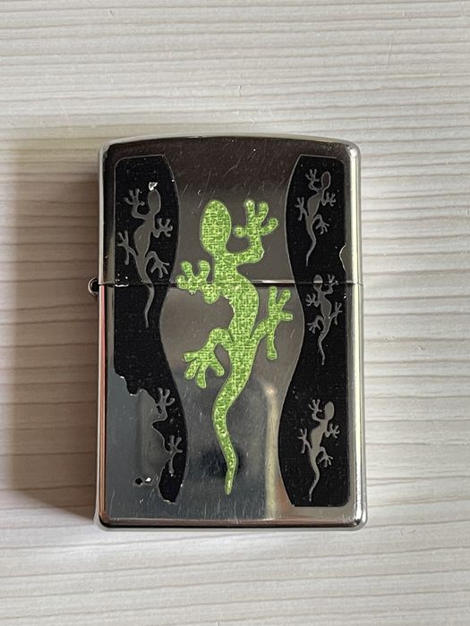 Bricheta      Zippo