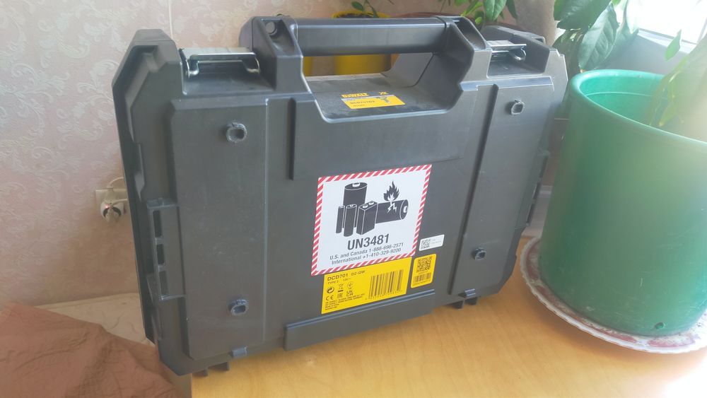 Девольт ящики под шурупаверт