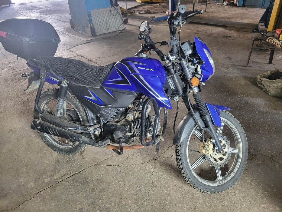 Продам кубовый мопед-мотоцикл