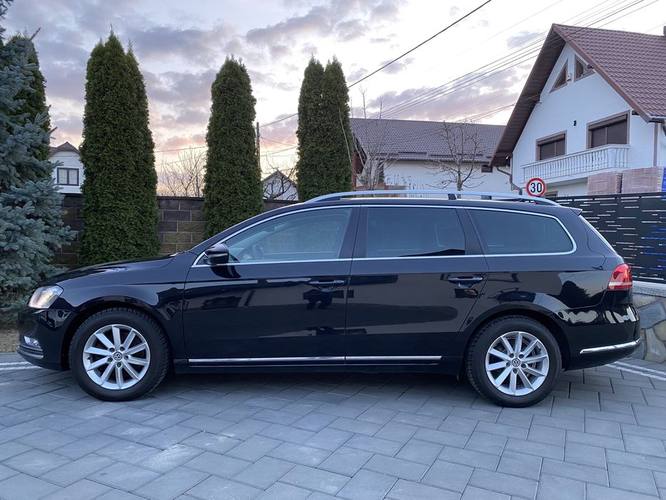 VWPassat Highline 2,0-Tdi-170-Cp-Bi-Xenon--Automată-padele-volan