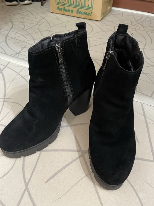 Продам ботинки зимние