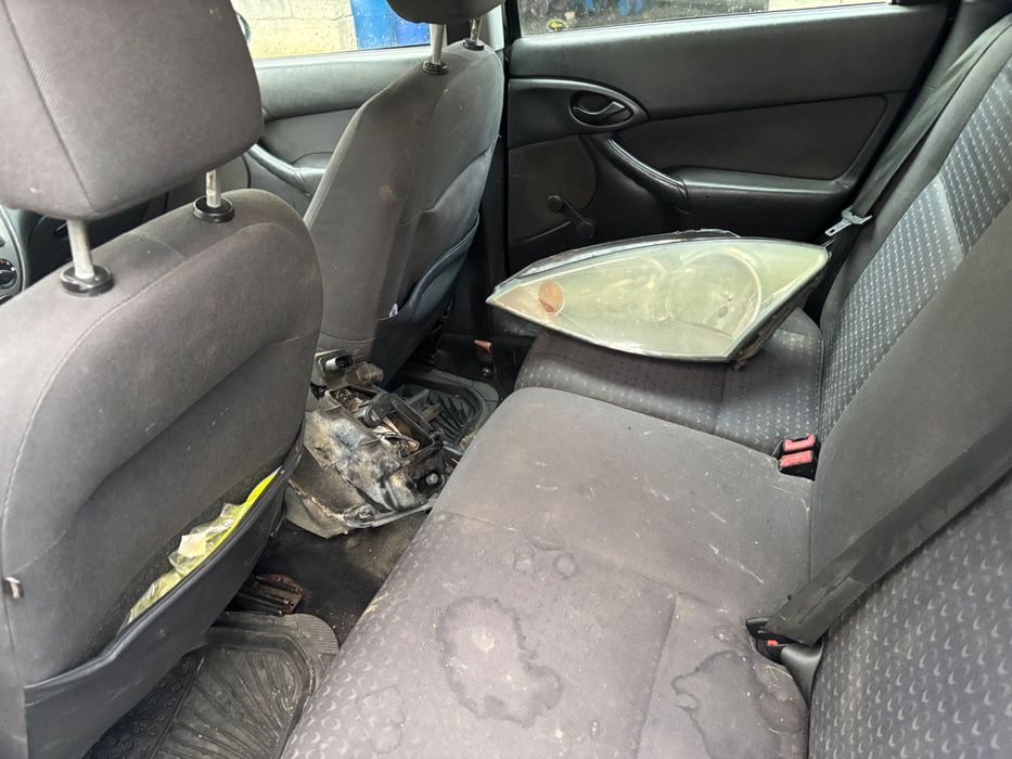 Ford focus 1.9 TDI 2003 de piese