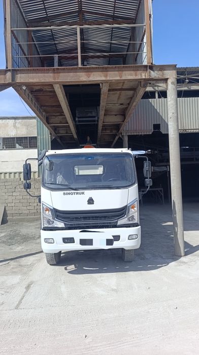 Howo sinotruk sotiladi