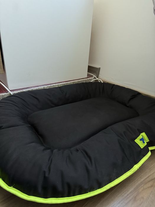 Продавам легло за куче