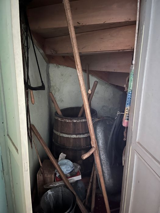 Продавам къща с плевня в село Долни Радковци, област Трявна