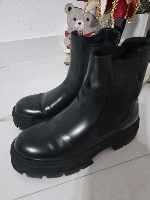 Ghete damă aproape noi