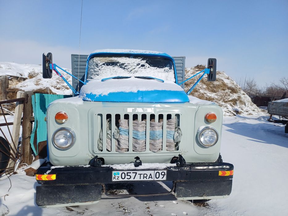 Продам самосвал.