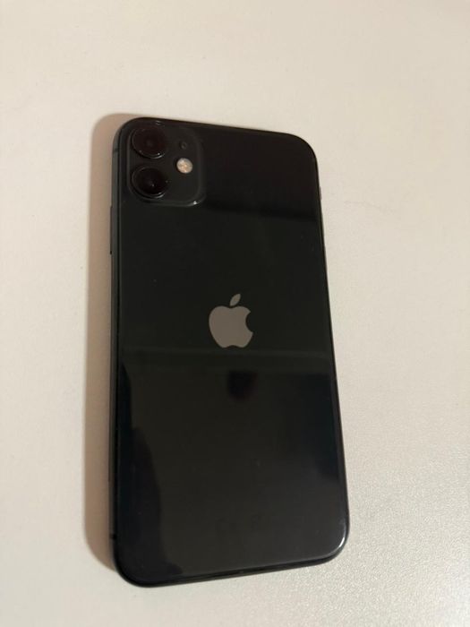 Продам Iphone 11