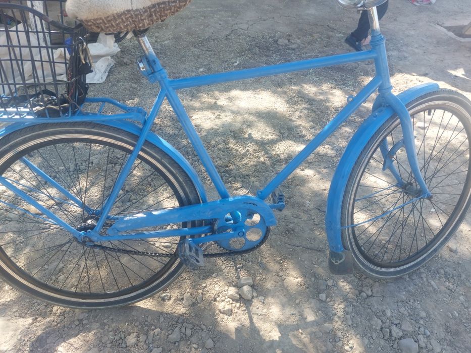 Короче велик почти новый