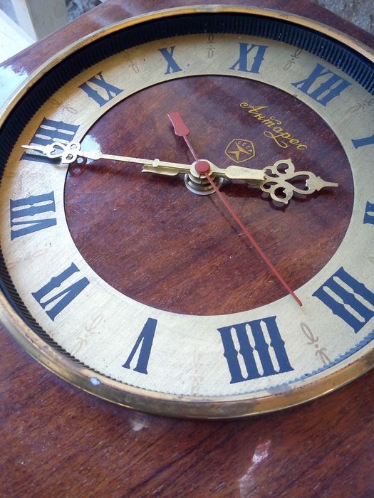 Стар руски часовник