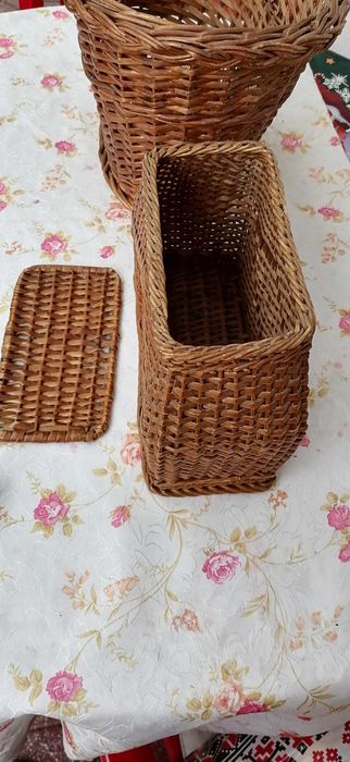 cosuri   de   rachita  doua  bucati  120  lei   ambele