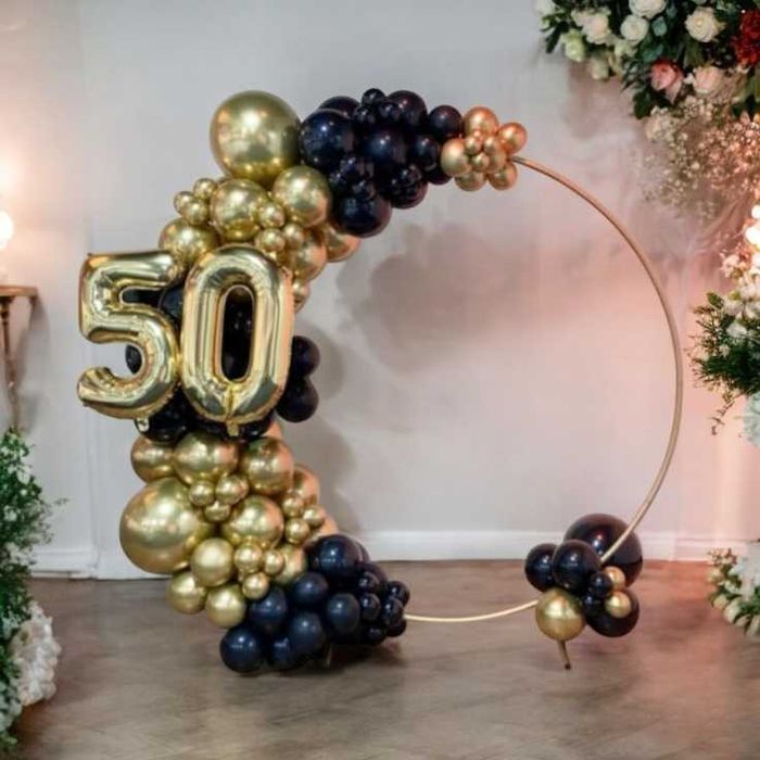 Арка, ел. помпа, кутии и още материали за украса под наем