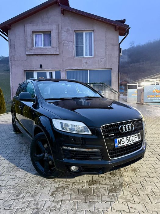 Vand Q7 /cauciucuri noi de iarna, stare buna