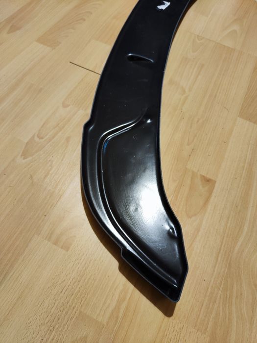 Prelungire lip spoiler bara fata BMW Seria 3 E90/E91 Facelift Negru