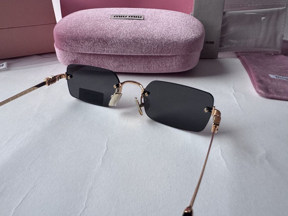 Ochelari de soare Miu Miu Rectangle-Rimless SUMB50 52-20 140, Noi