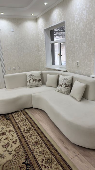 Диван для гостиной