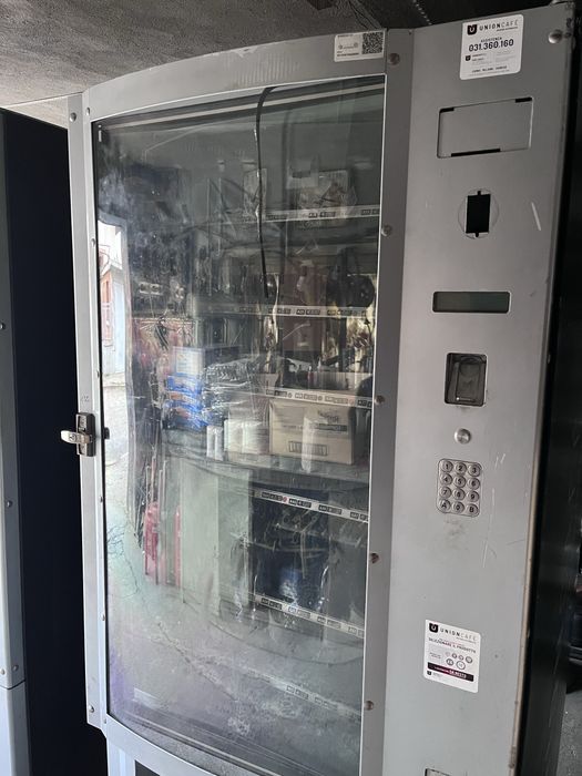 BVM 685 . Bianchi Вендинг хладилен автомат