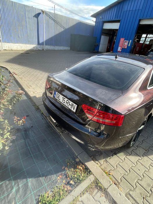 Vand sau schimb Audi a5 coupe 3.0 quattro 2009