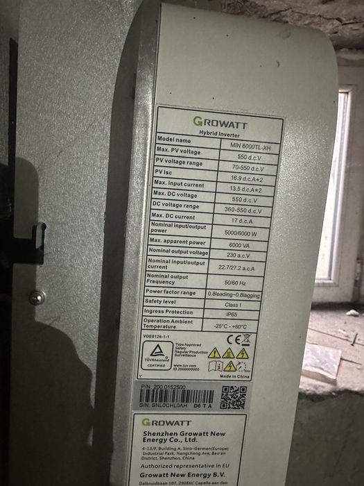 Invertor Hibrid Growatt 6 kw