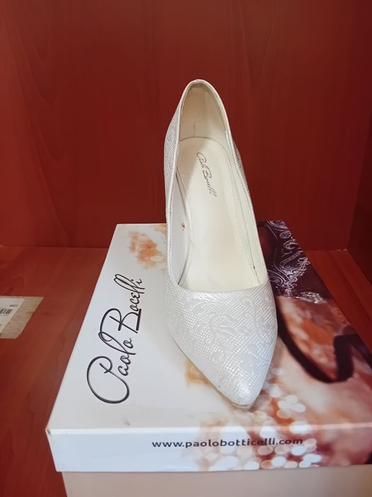 Дамски официални обувки