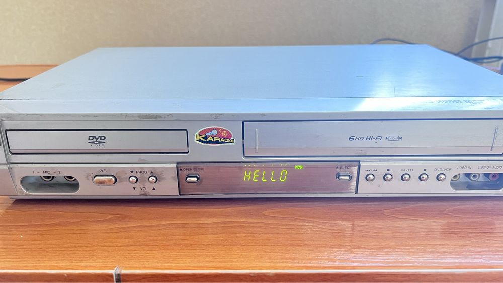 Продам DVD, SD плеер