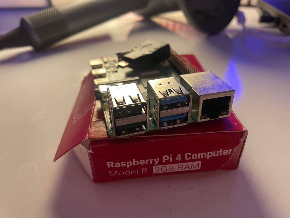 Raspberry Pi 4b 2GB