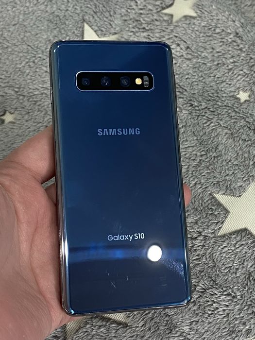 Продам Самсунг с10 s10 SAMSUNG