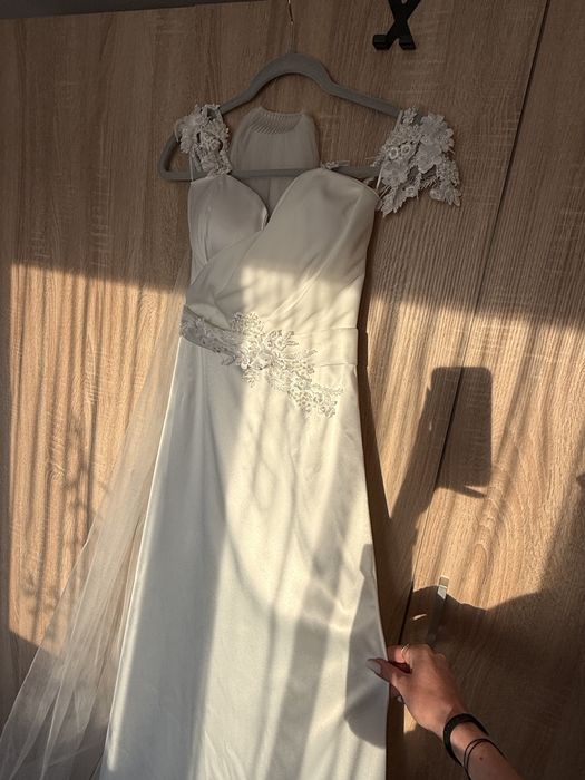 Rochie de mireasă elegantă