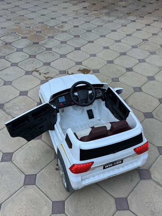 Электро мобиль десткий